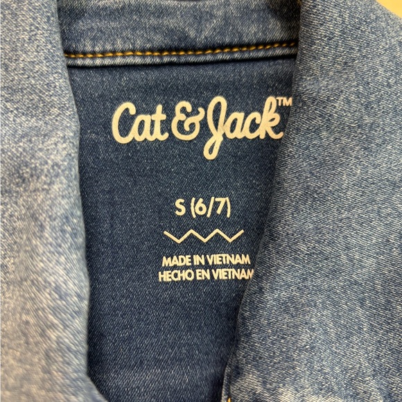 Cat & Jack Classic Blue Jean Jacket for Kids - Picture 2 of 8